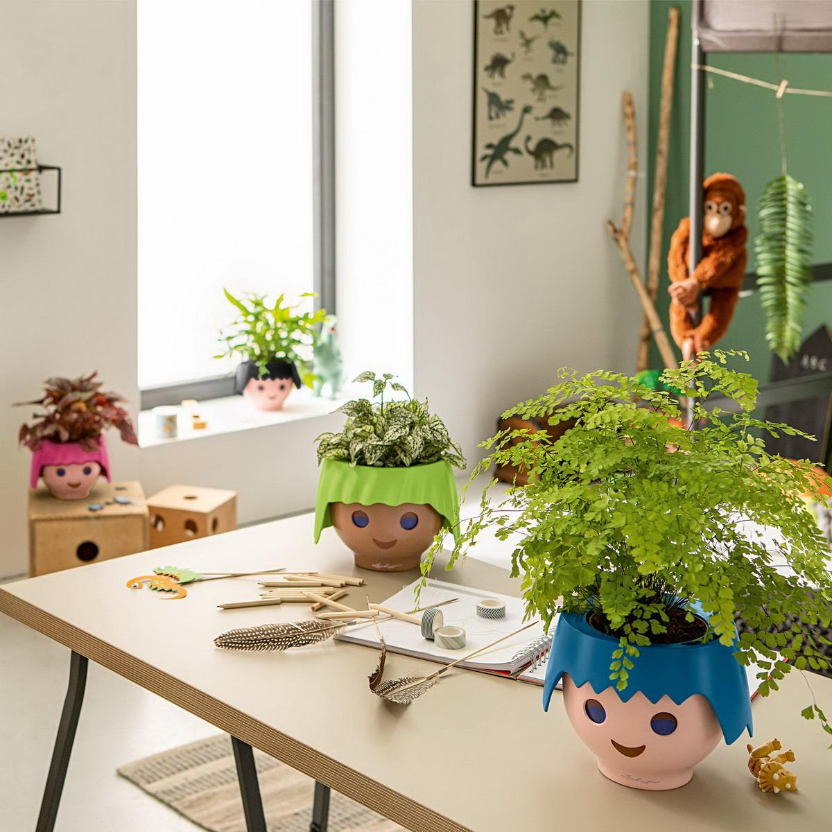 LECHUZA OJO Poly Resin Table Self-watering Planter with Substrate and Water Level Indicator